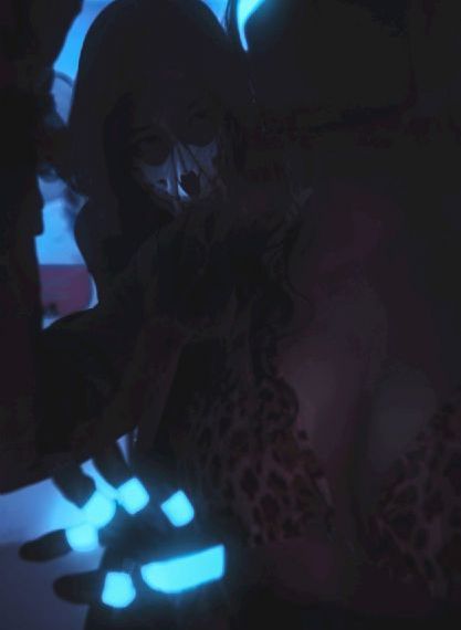 欧美两男一女ed2k_全集高清百度云未删减2020