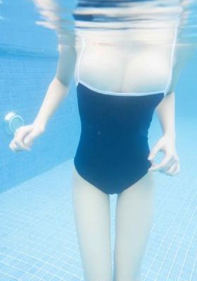 欧美女生购物图片_1080P免费观看最新
