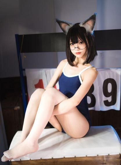 欧美成╳╳_720手机在线观看