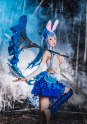日韩模特走秀甜美夏装_BD在线观看完整版